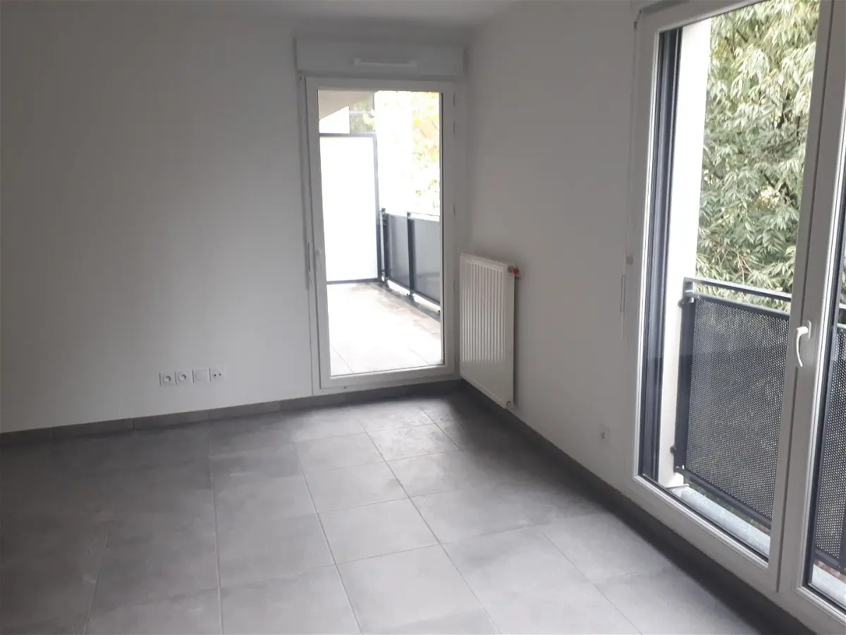 Appartement 3 pièces 56 m² · à Lyon 8e Arrondissement · 56 m² · 845 €/mois