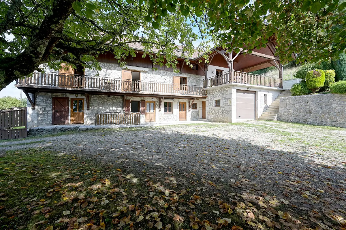 Achat maisonà YENNE