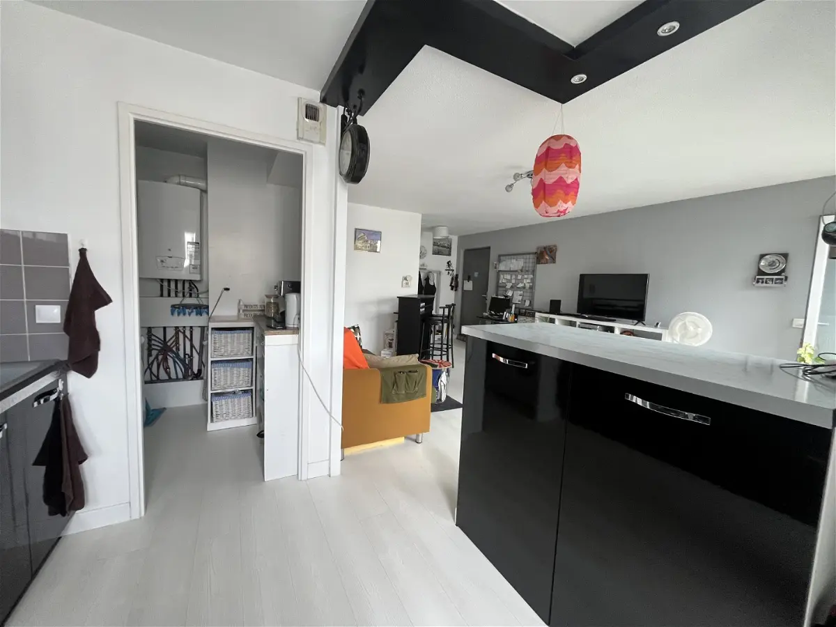Appartement 3 pièces 65 m² · à Bordeaux · 65 m² · 910 €/mois