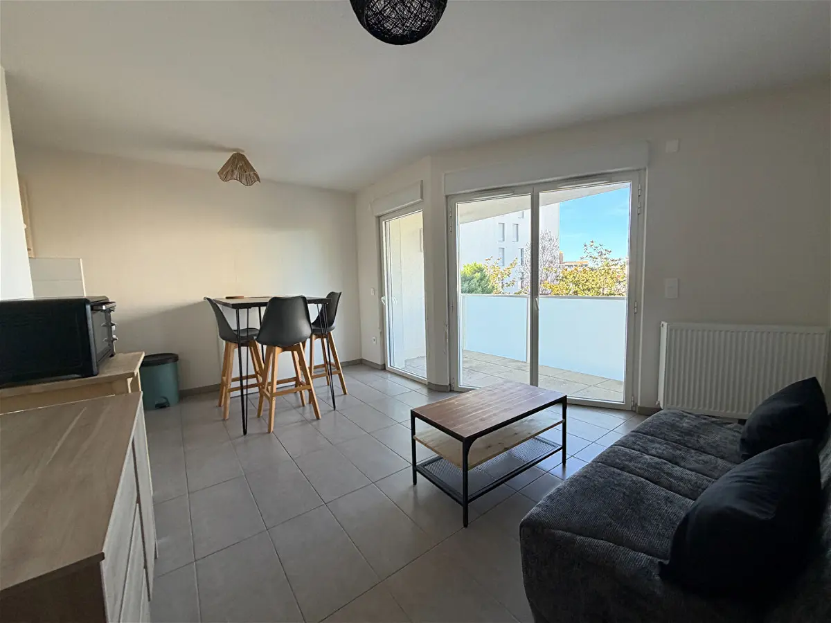 Appartement 1 pièce 28 m² · à La Rochelle · 27,9 m² · 580 €/mois