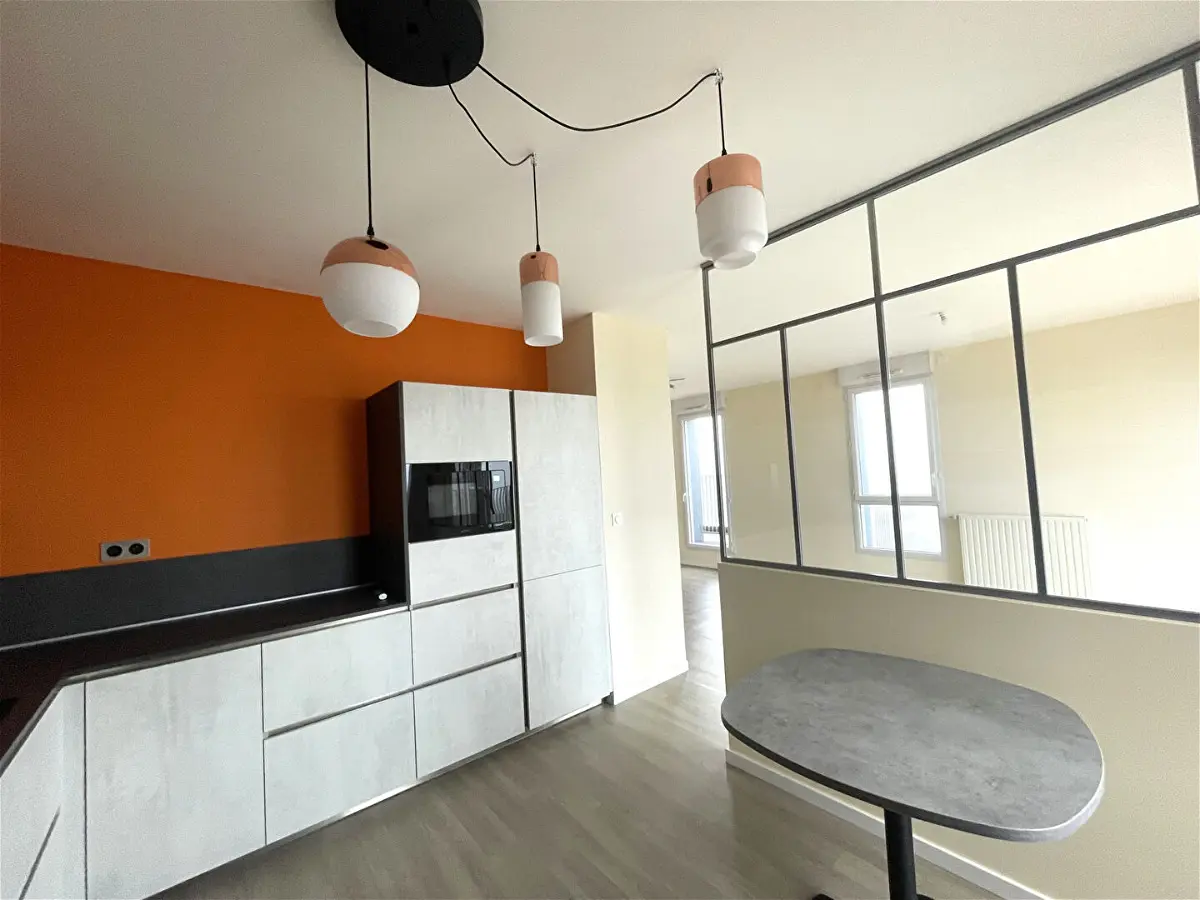 Appartement 3 pièces 83 m² · à Saint-Nazaire · 82,7 m² · 388 000 €