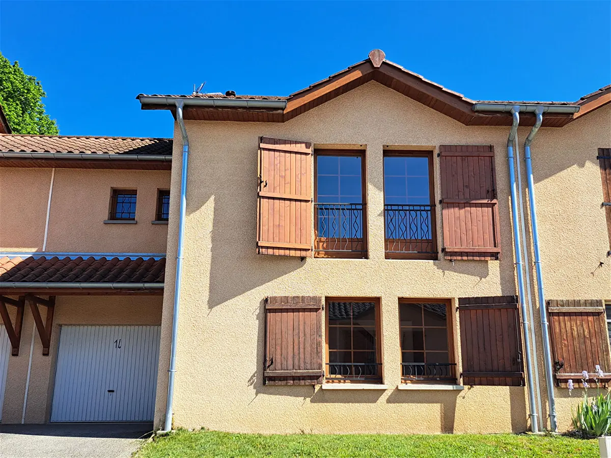 Achat maisonà LES AVENIERES VEYRINS THUELLIN
