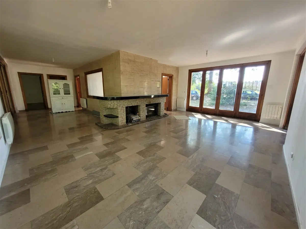 maisonà Sallaumines