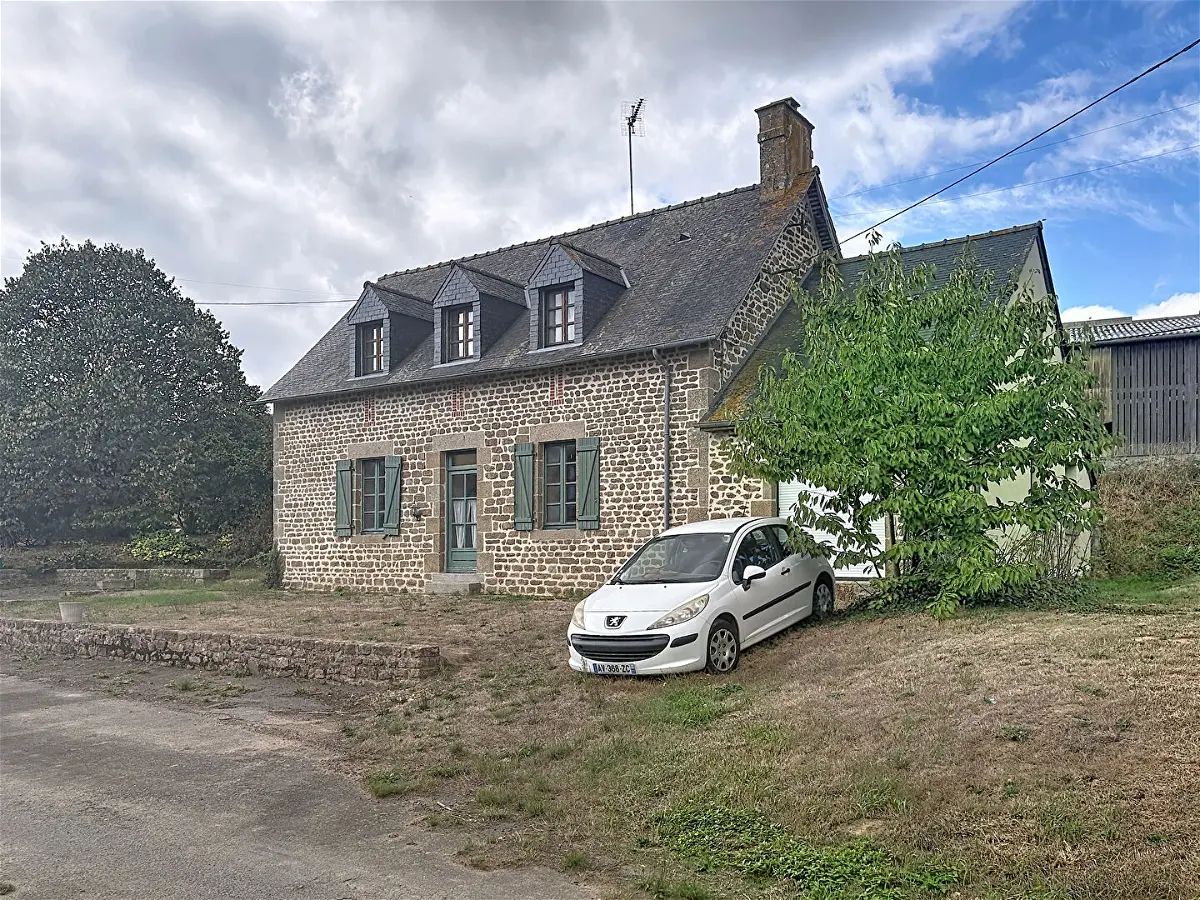 Maison 7 pièces 155 m² · à Larchamp · 155 m² · 180 320 €