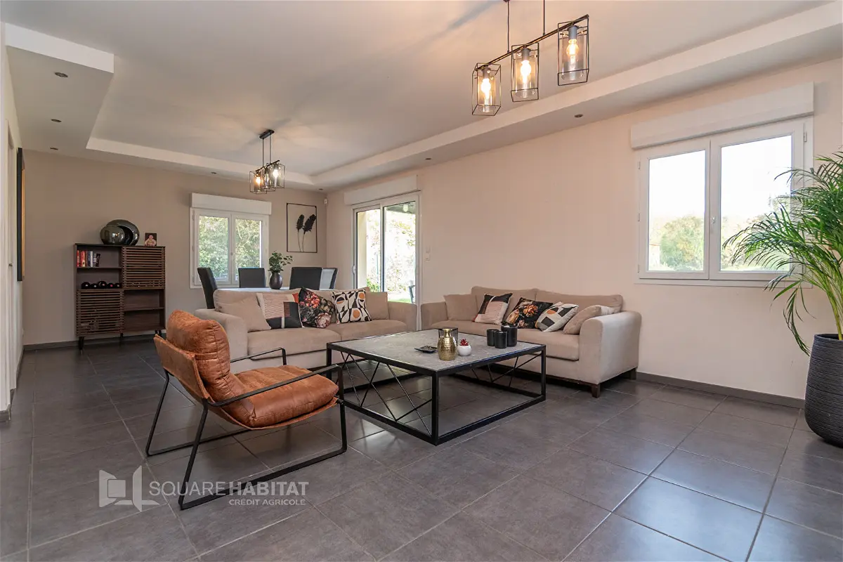 Achat maisonà LONS LE SAUNIER