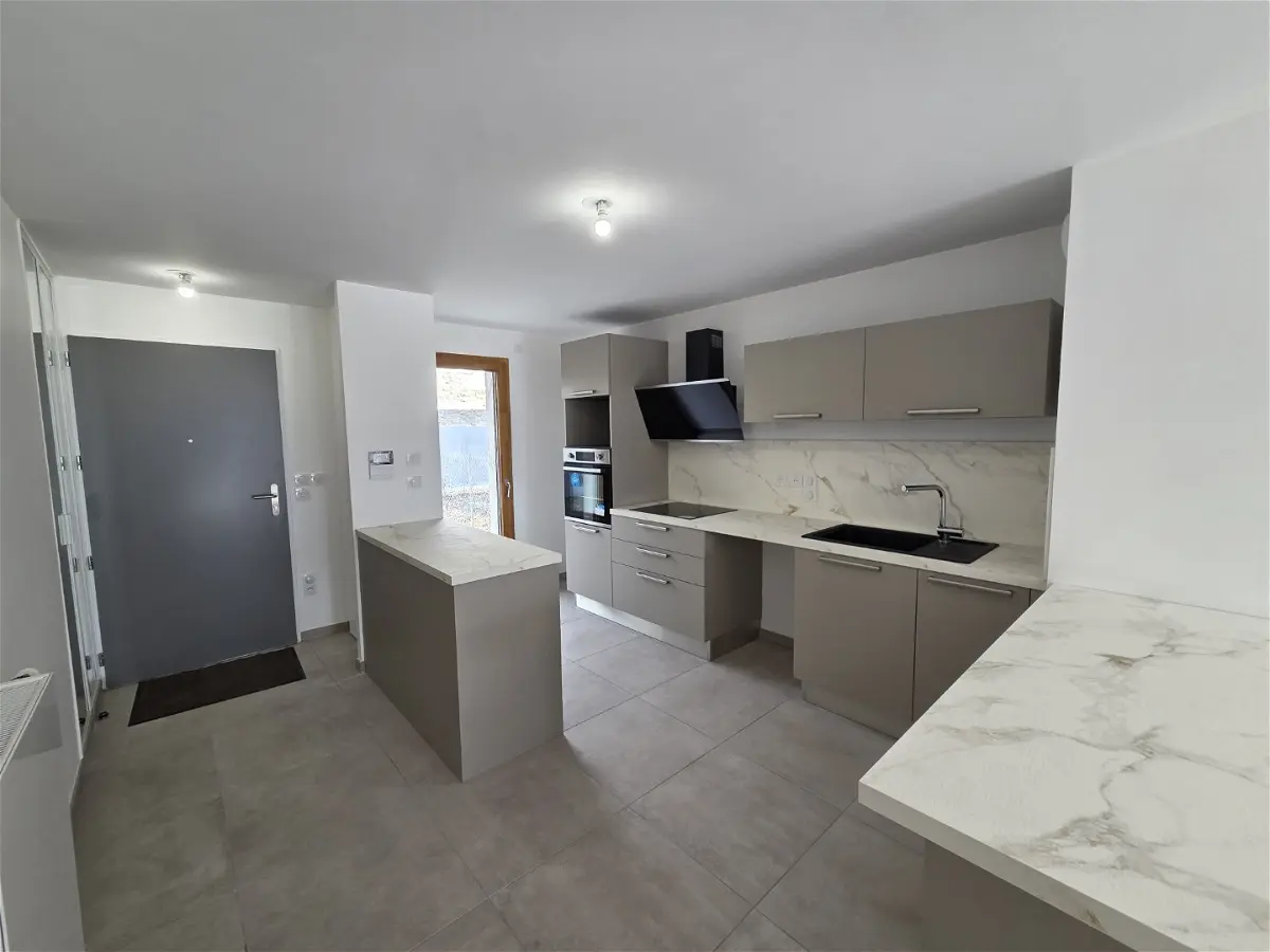 appartementà BASSENS