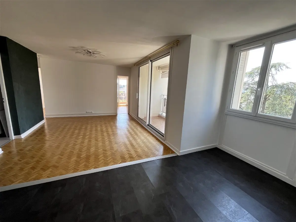 Appartement 5 pièces 75 m² · à Lyon 5e Arrondissement · 75 m² · 1 160 €/mois
