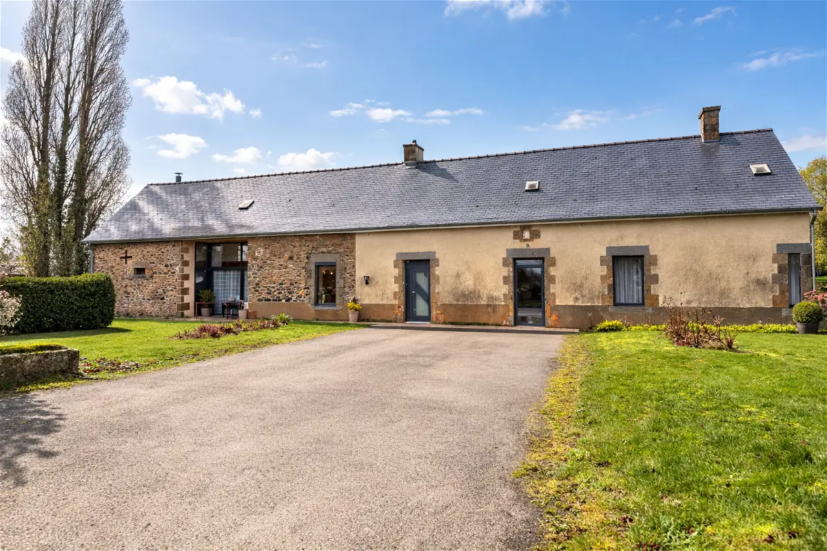 Achat maisonà SAINT OUEN DES TOITS