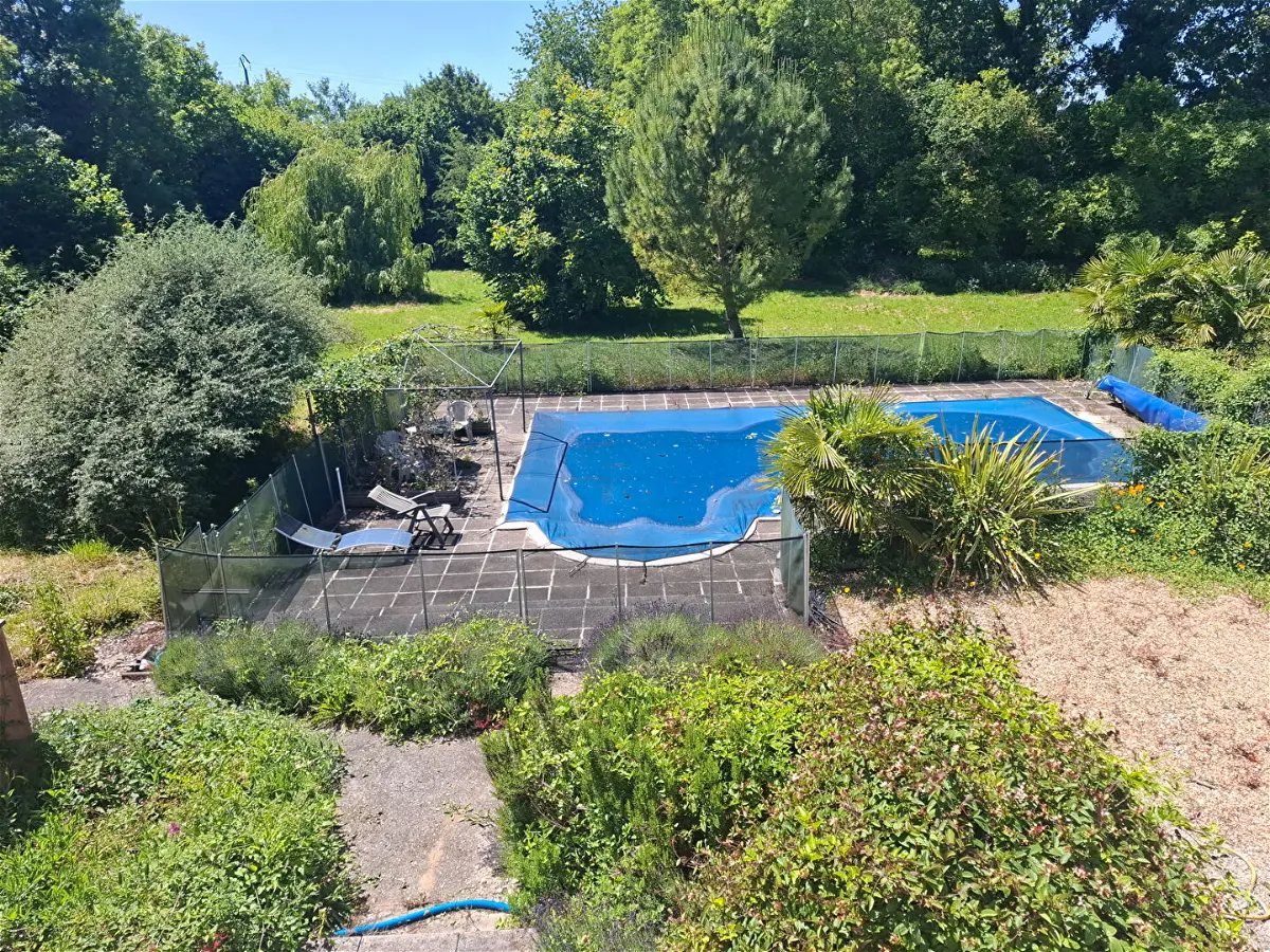 Achat maisonà SAINT JEAN D ANGELY