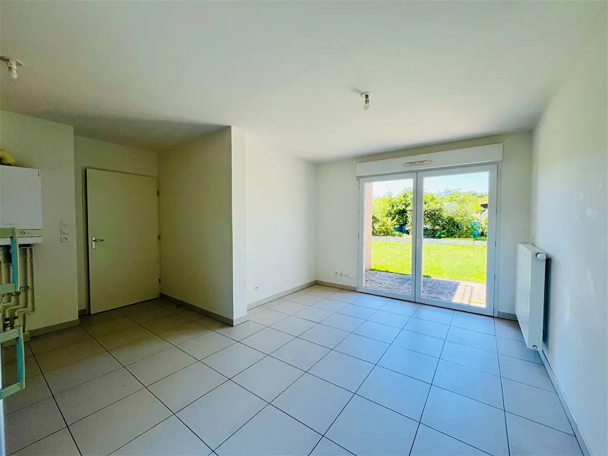 Achat appartementà FLEURY LES AUBRAIS