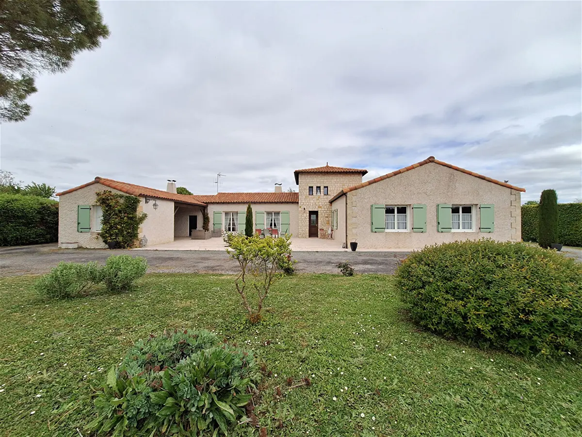 Achat maisonà TONNAY BOUTONNE