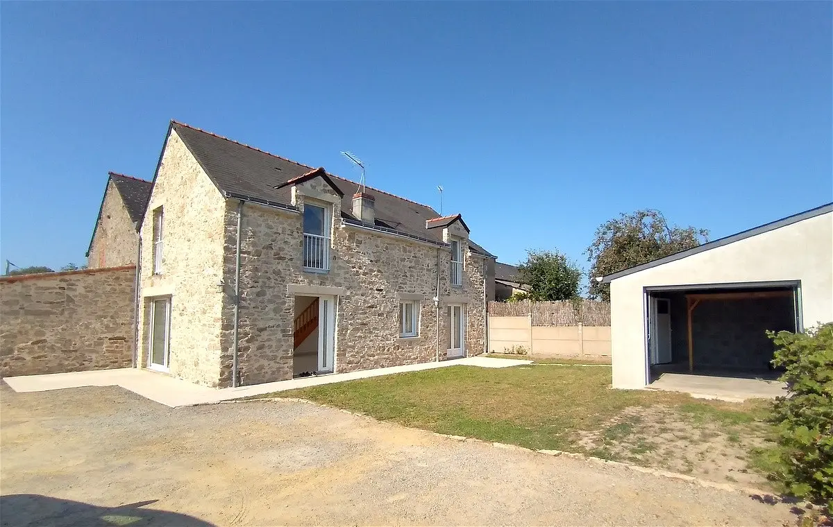 maisonà SAINT ETIENNE DE MONTLUC