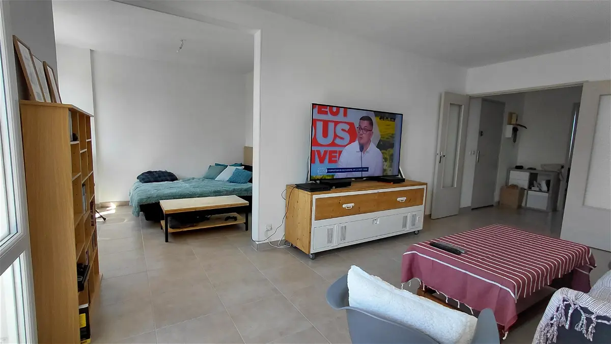 appartementà SENAS