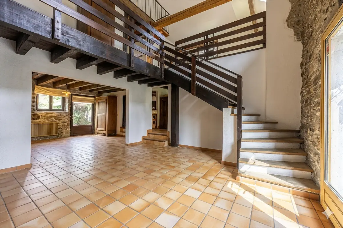 Achat maisonà CRUSEILLES