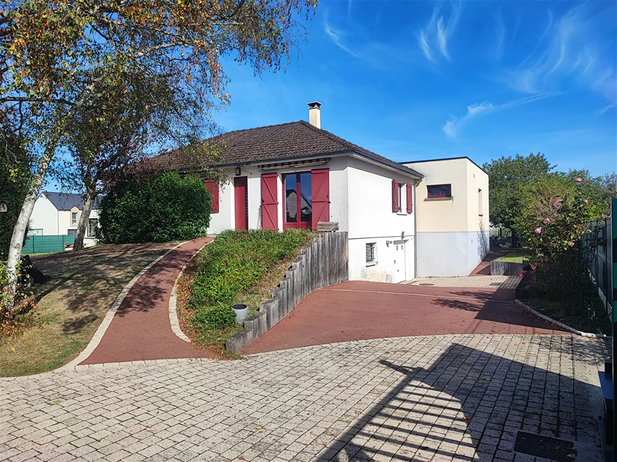 Maison 6 pièces 127 m² · à Chécy · 127 m² · 368 000 €