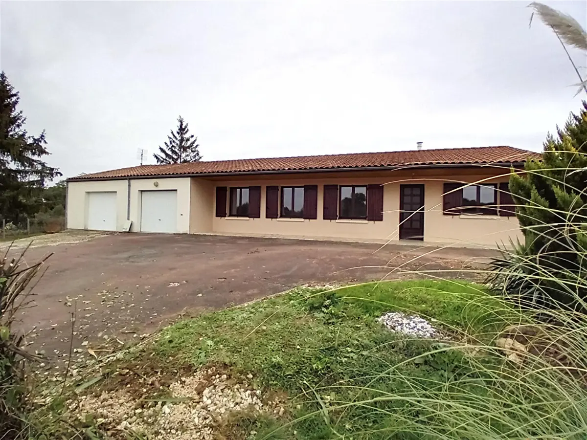 Maison 5 pièces 99 m² · à Écoyeux · 98,5 m² · 750 €/mois