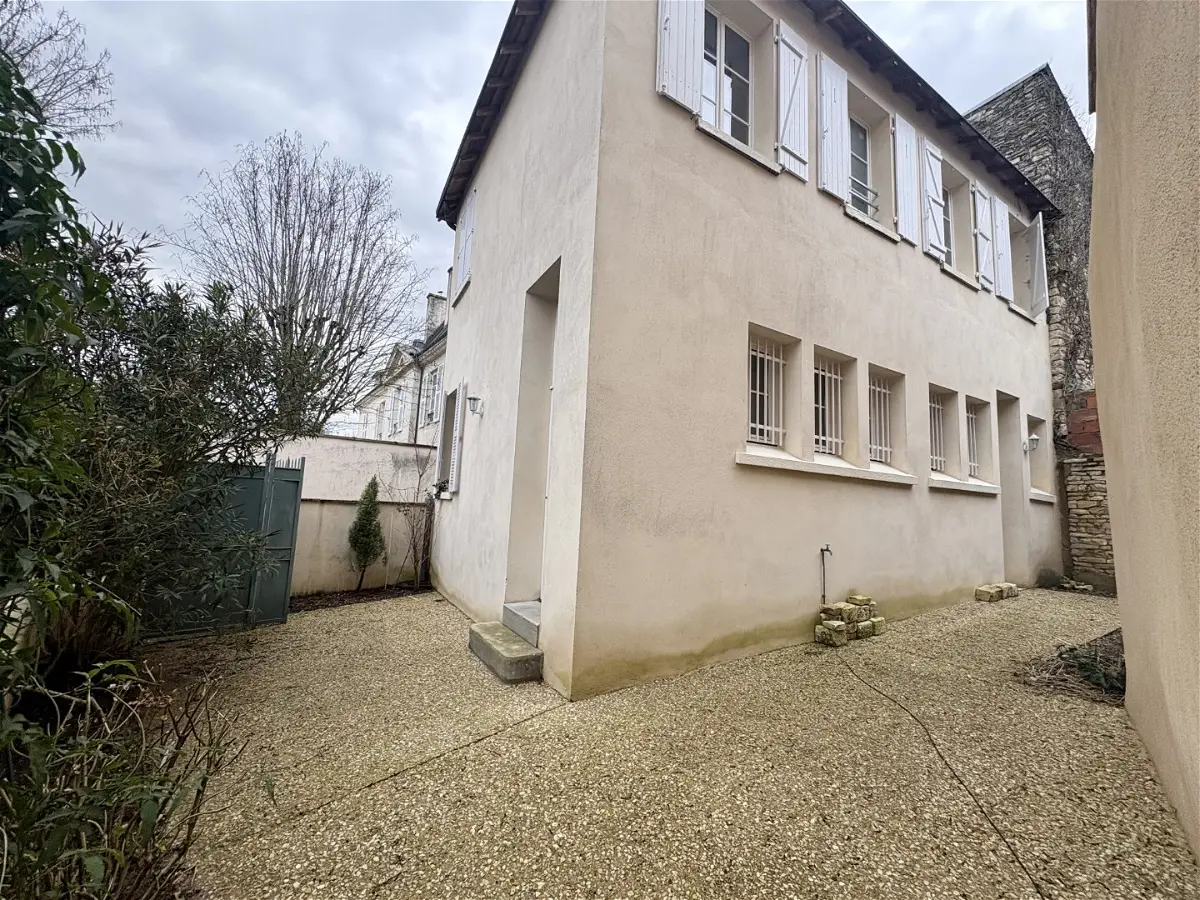 maisonà CHATEAUROUX