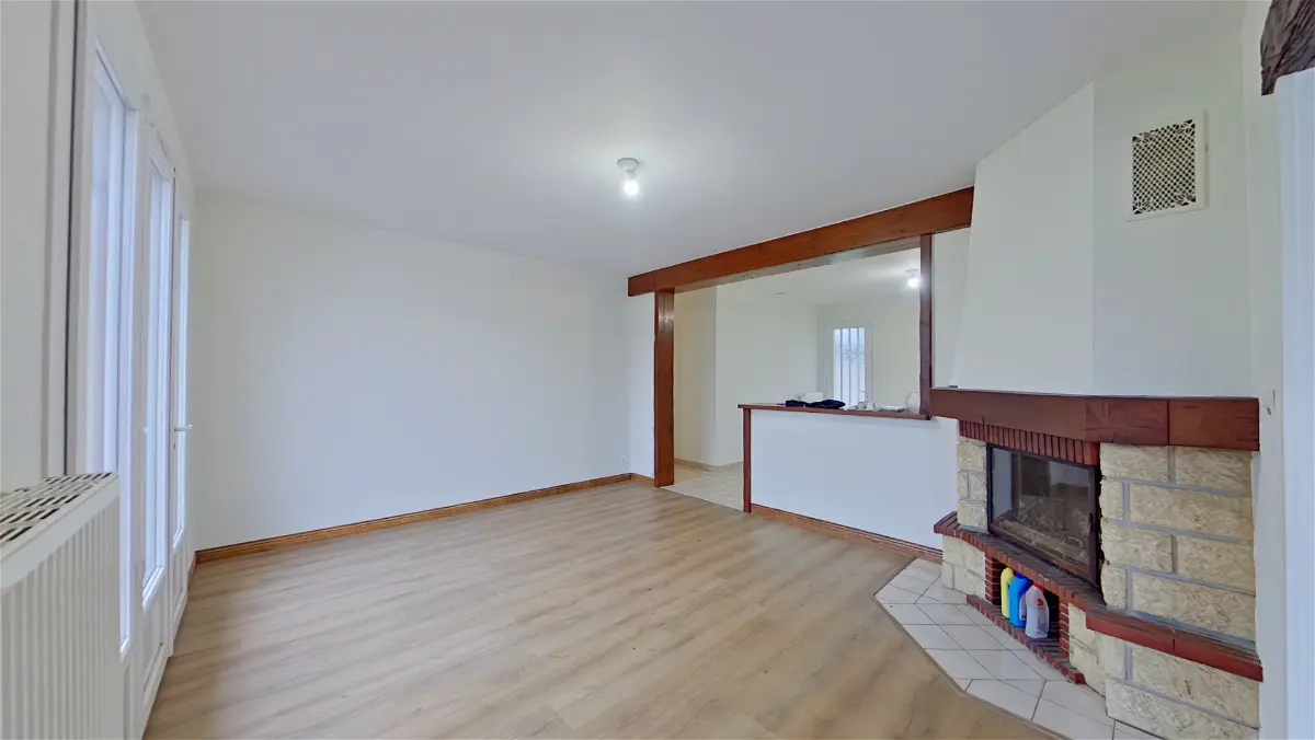 maisonà LUSIGNAN