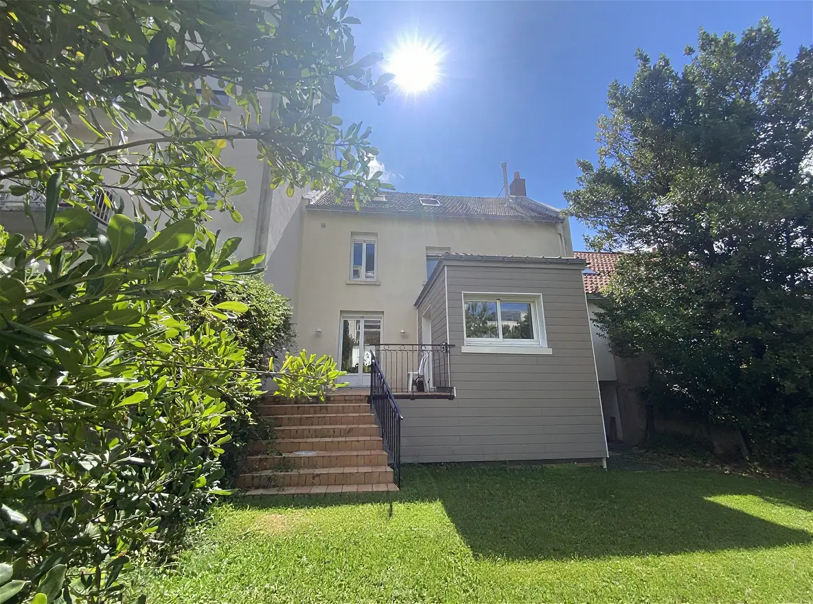 Achat maisonà NANTES