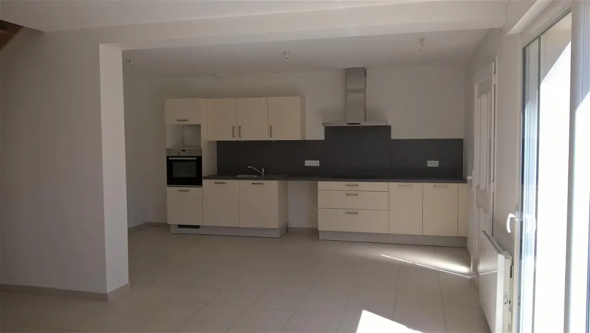 maisonà Saint-Jean-de-Moirans