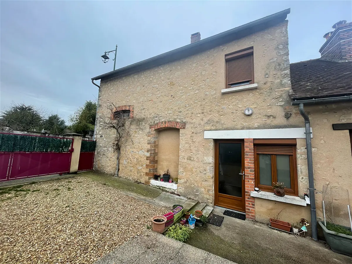 maisonà PARCE SUR SARTHE