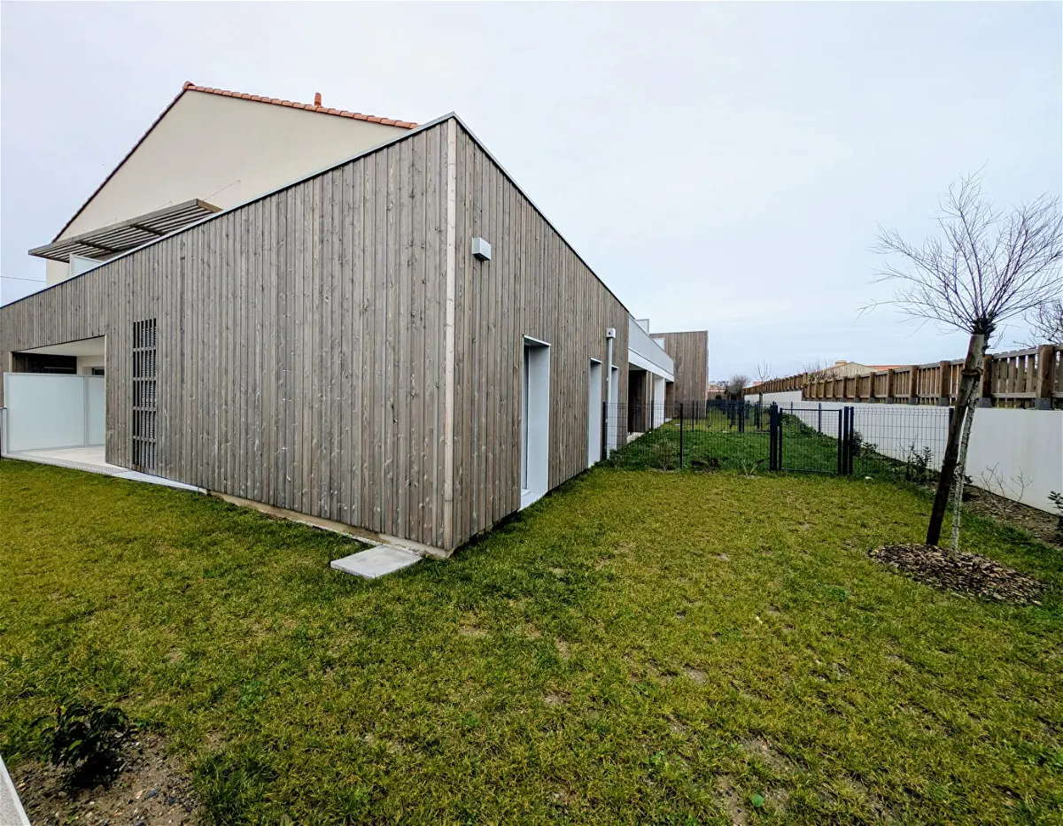 Appartement 3 pièces 67 m² · à Saint Gilles Croix de Vie 85800 · 67 m² · 321 000 €