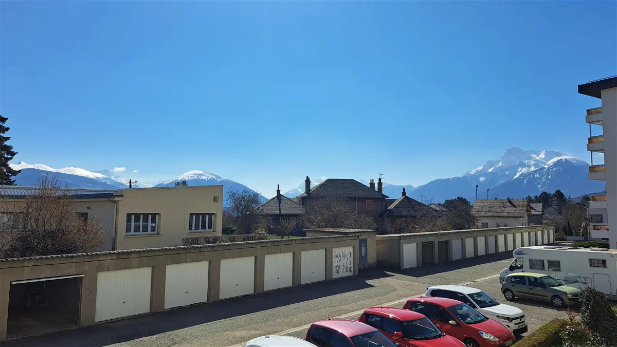 Achat appartementà LA MURE