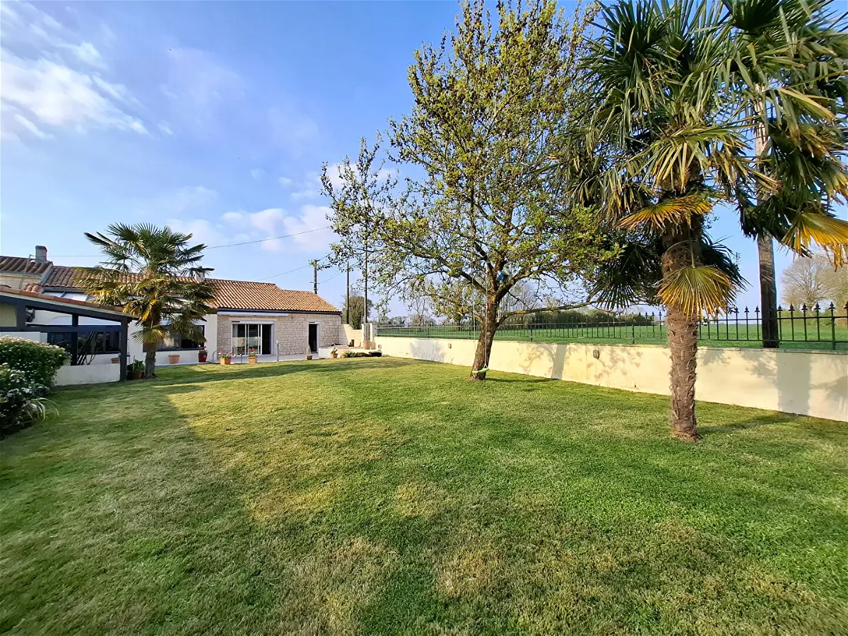 Achat maisonà SAINT HIPPOLYTE