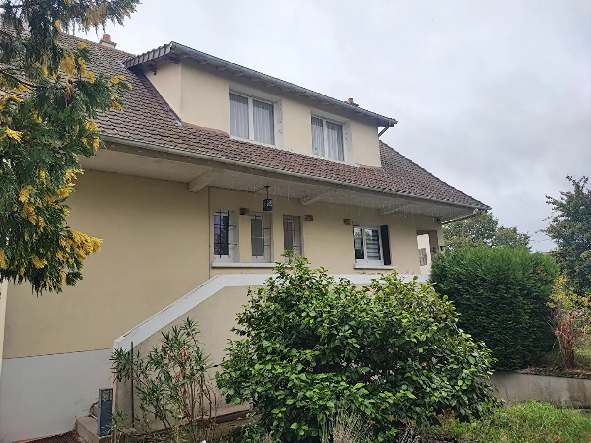 Maison 6 pièces 140 m² · à Mardié · 140 m² · 225 000 €