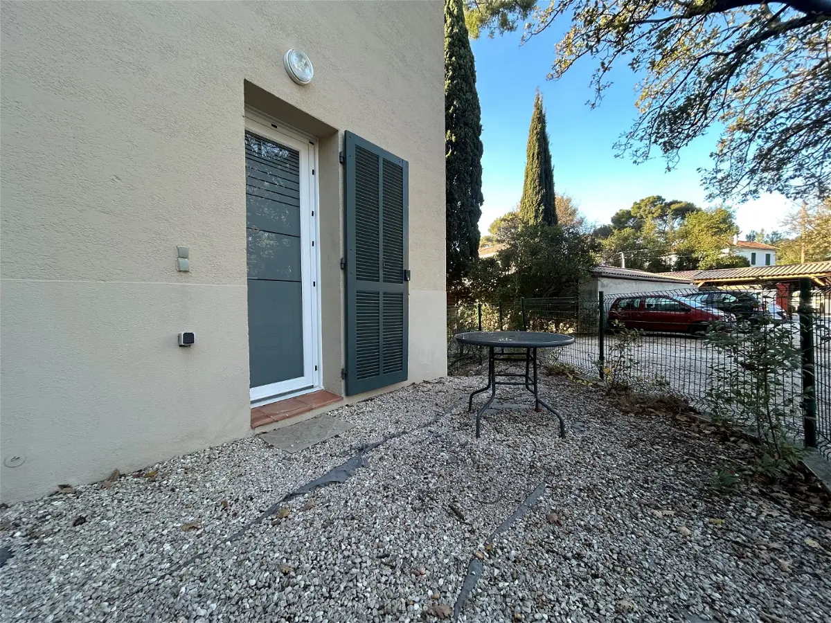 appartementà HYERES