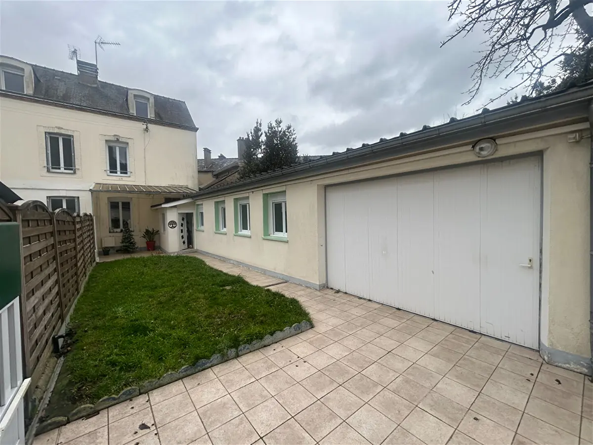 Achat maisonà LAVAL