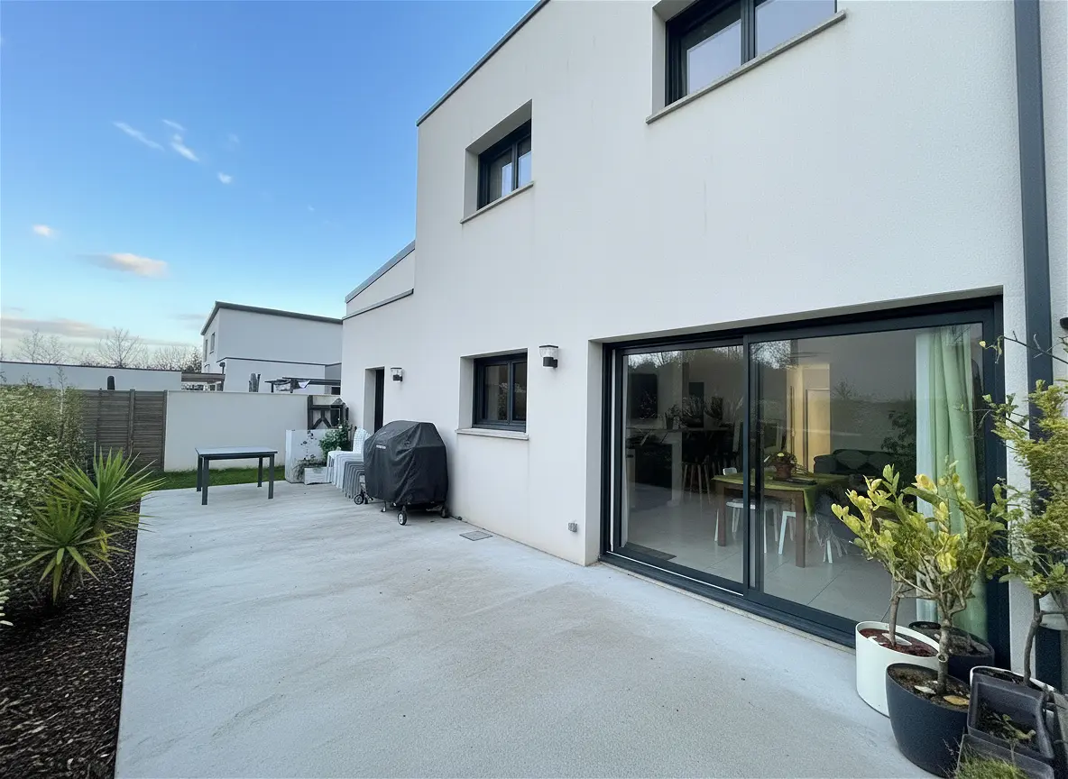 Achat maisonà MONTREUIL JUIGNE