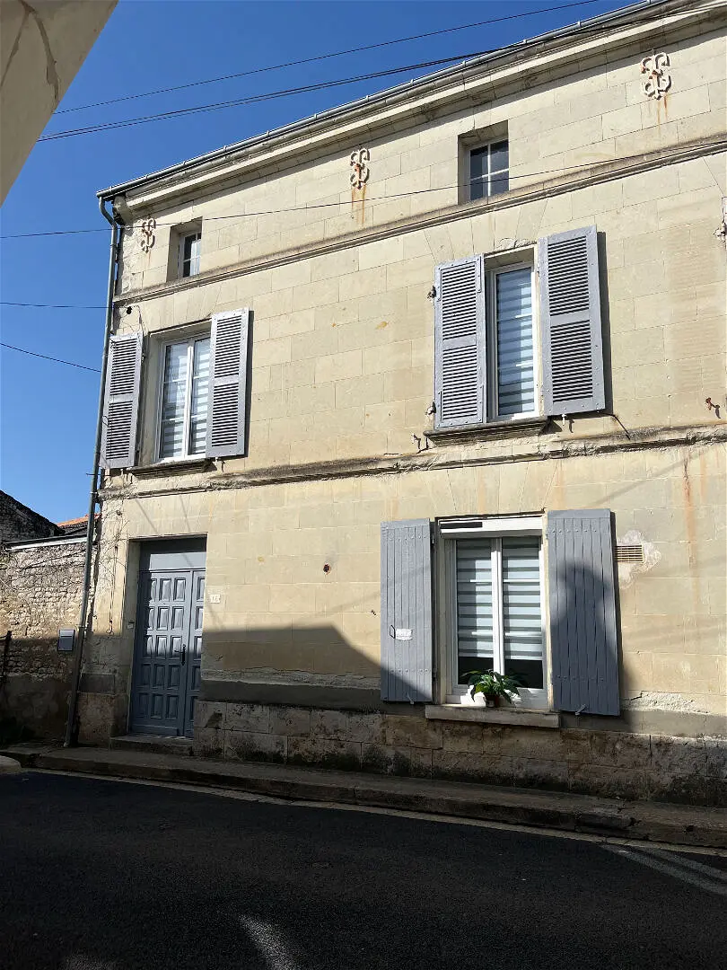 Achat maisonà MONTS SUR GUESNES