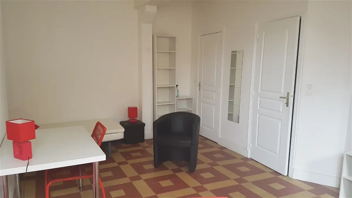 Appartement 1 pièce 30 m² · à Blois · 30 m² · 400 €/mois