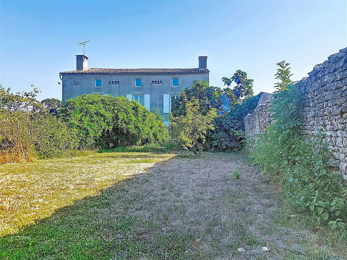 Achat maisonà LA CRECHE