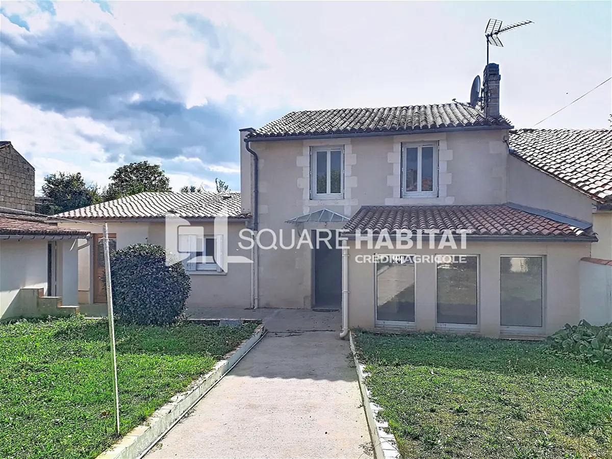 Achat maisonà SAINT JEAN D ANGELY