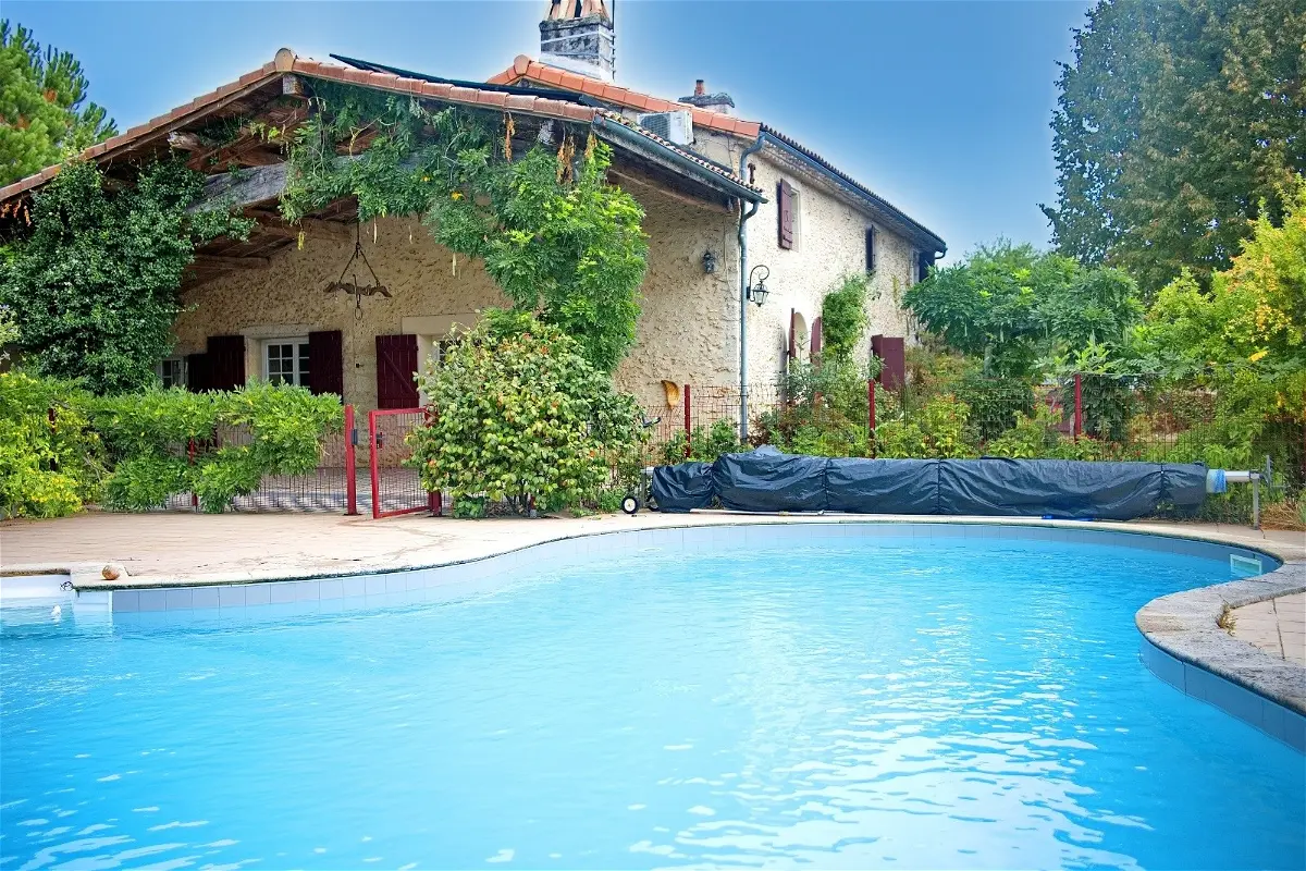 Achat maisonà SAINT MORILLON