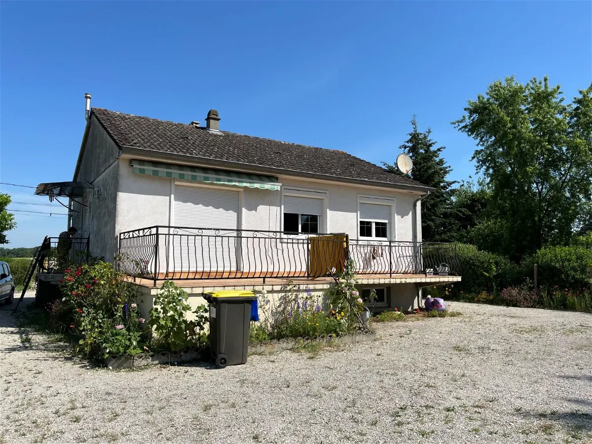 maisonà SAINT MAURICE S/ FESSARD