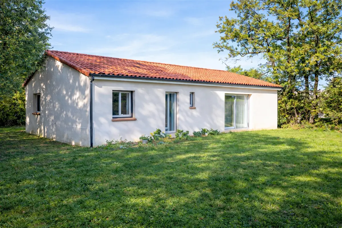 Achat maisonà cadeillan