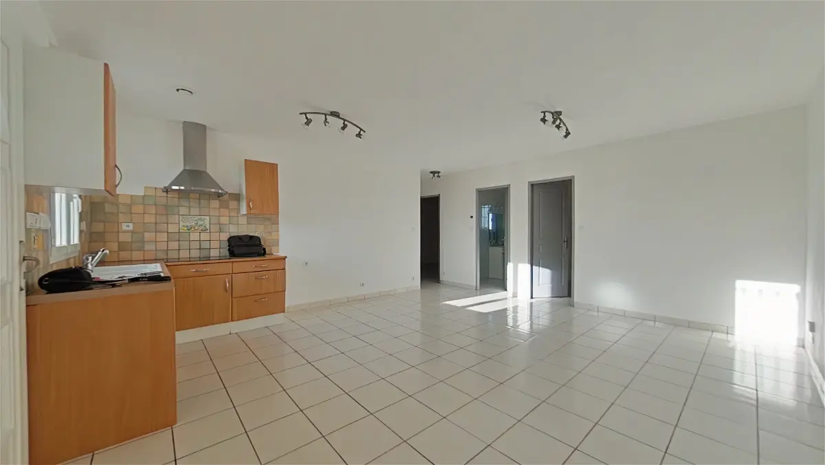 maisonà ST CHRISTOPHE