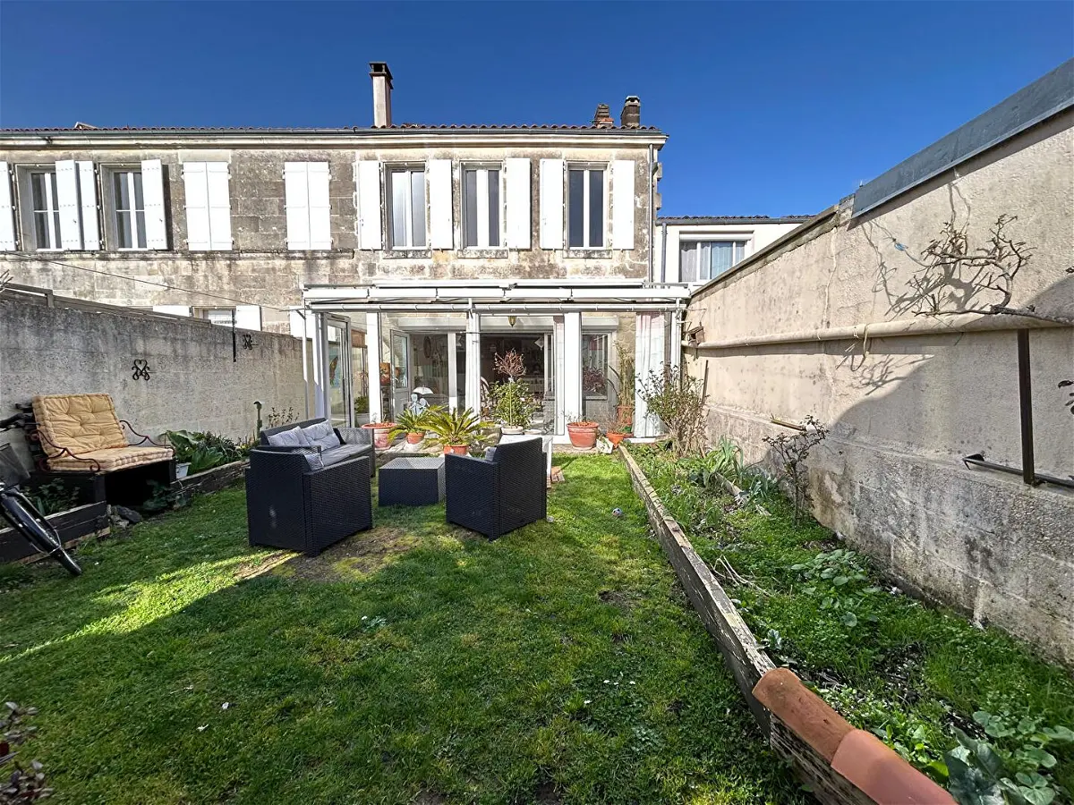 Achat maisonà ROCHEFORT