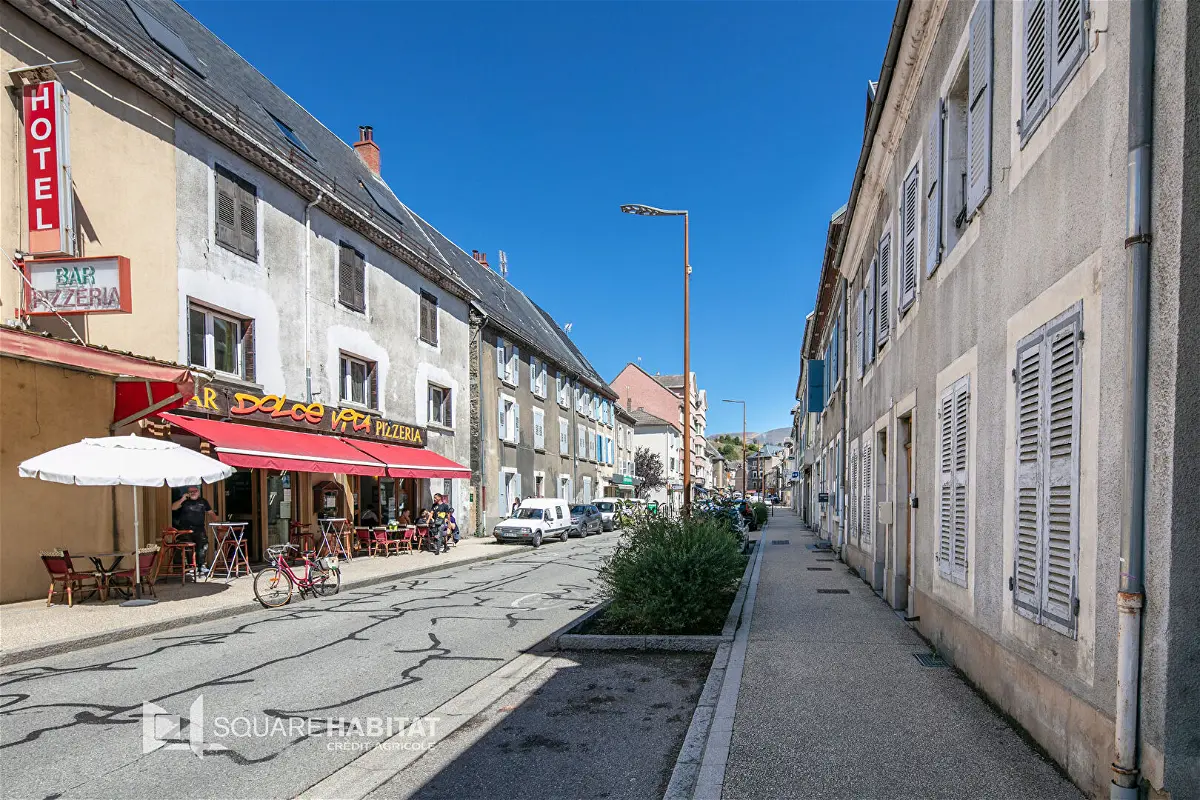 Achat appartementà LA MURE