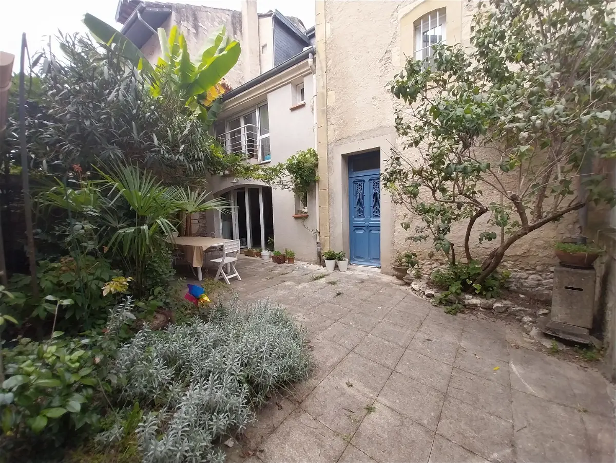 Maison 7 pièces 171 m² · à Agen · 171,4 m² · 1 360 €/mois