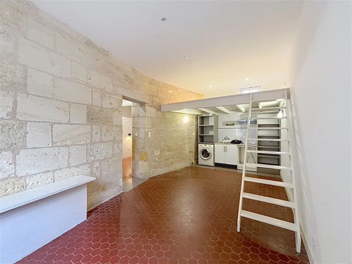 Appartement 2 pièces 44 m² · à Bordeaux · 44 m² · 739 €/mois
