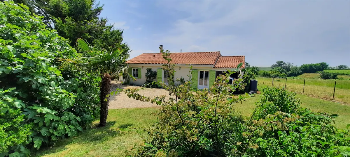 Achat maisonà CHENAC SAINT SEURIN D UZET