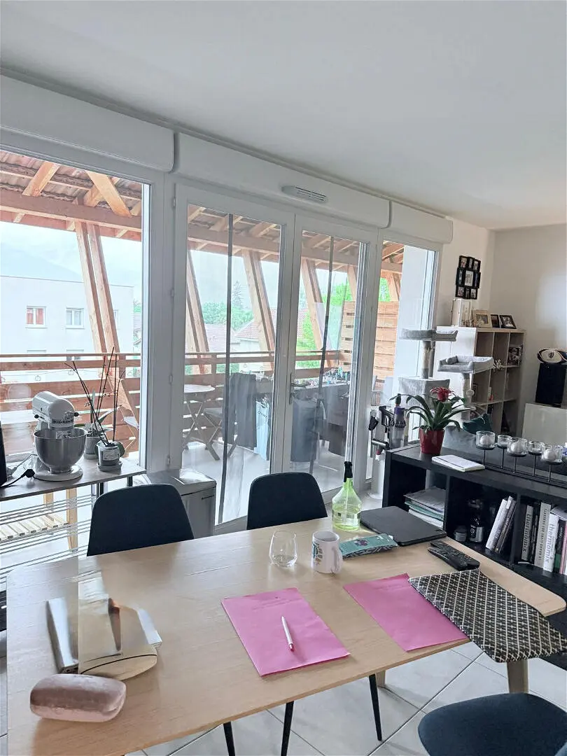 Achat appartementà CROLLES