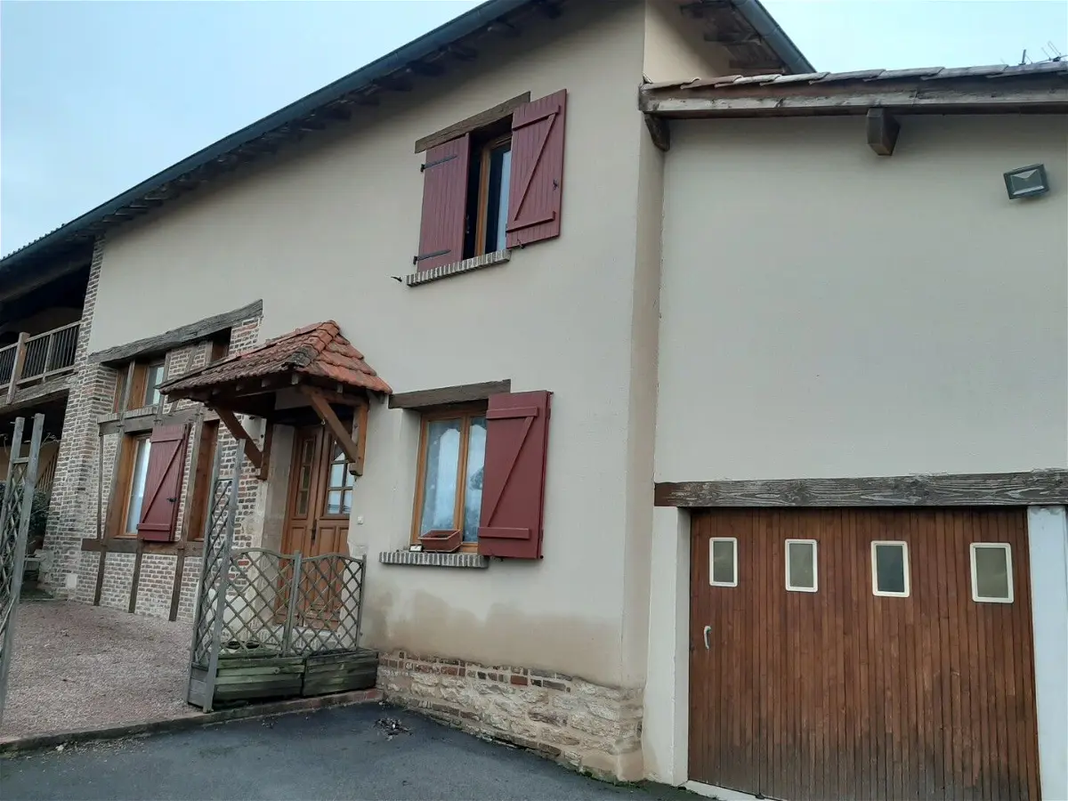 maisonà Saint-André-d'Huiriat