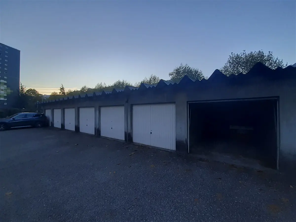 Achat stationnementà ECHIROLLES