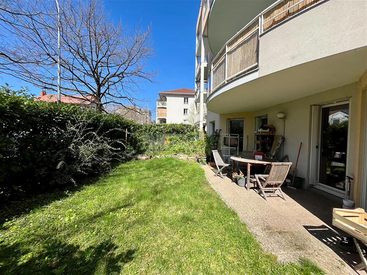 Achat appartementà FONTAINE