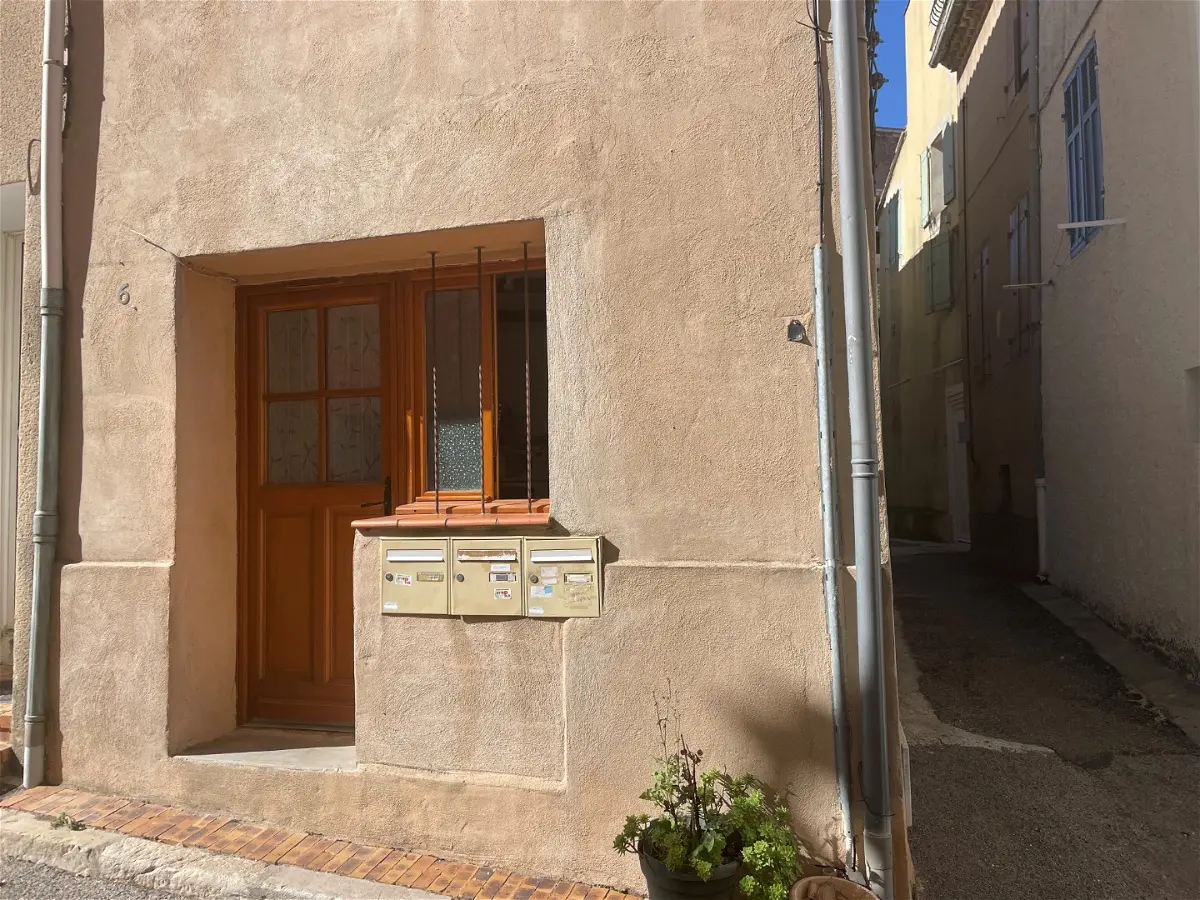 appartementà NANS LES PINS